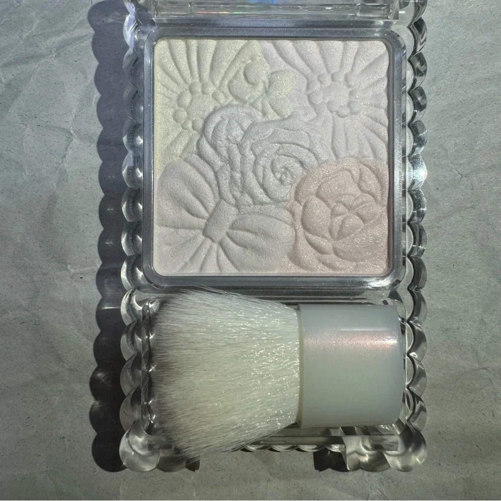 Canmake highlighter
